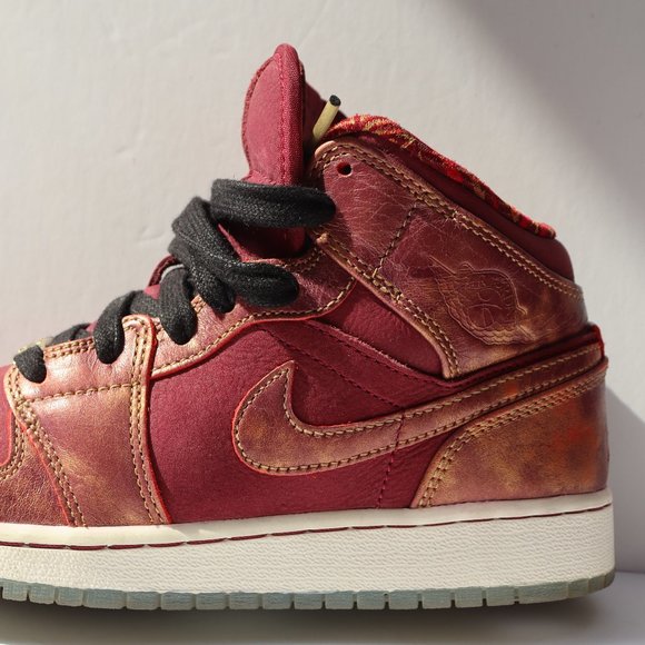 Air Jordan BHM sneakers-collectable - Picture 2 of 8